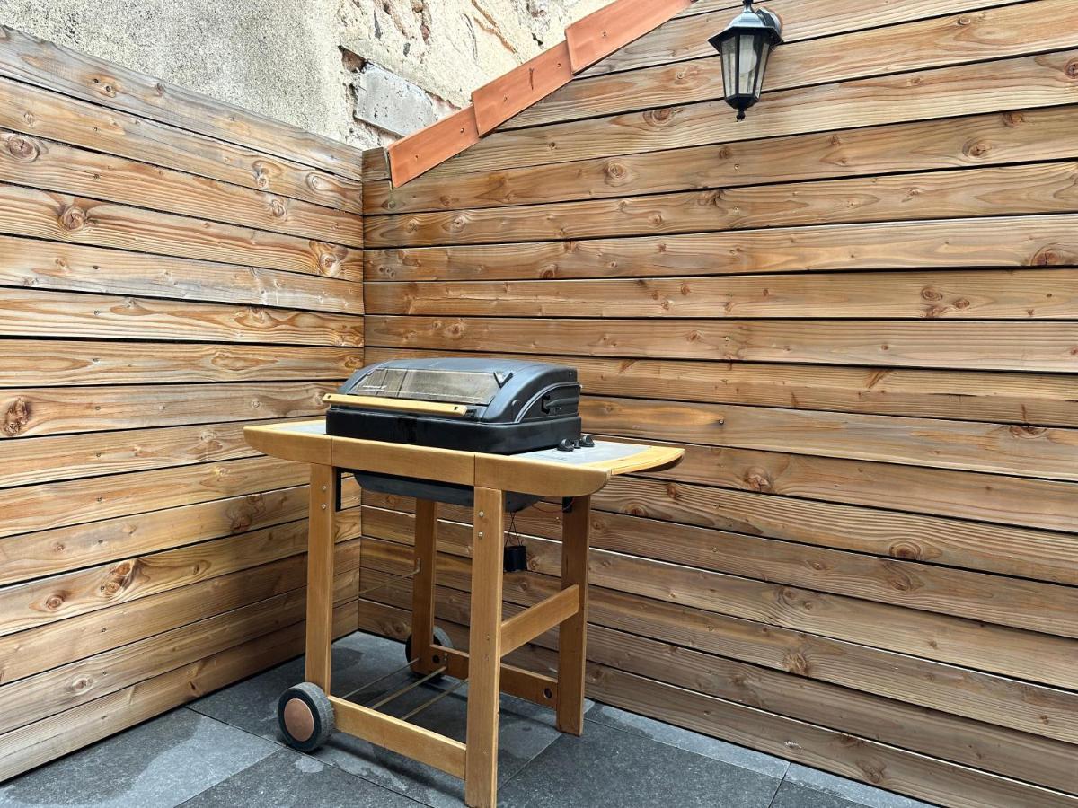 Appartement Avec Terrasse Au Puy Le Puy-en-Velay Kültér fotó